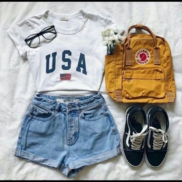 ONE LEFT!! back to school outfit muster box - Picture 10 of 10